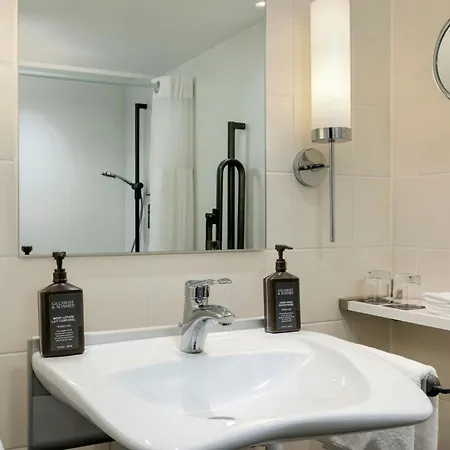 Hotel Sheraton Brussels Airport 4*