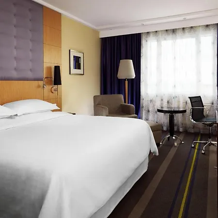 Sheraton Brussels Airport זבנטם
