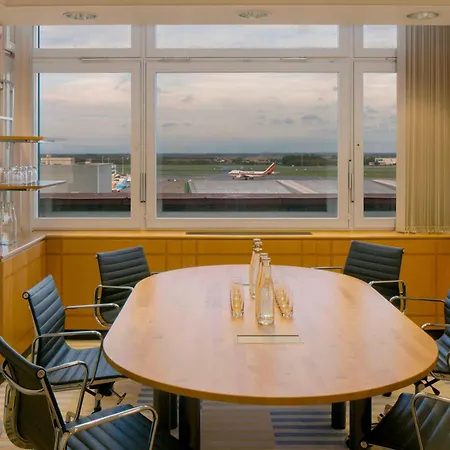 Sheraton Brussels Airport 4*